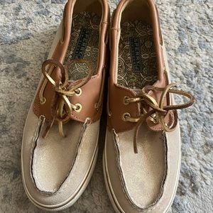 Size 7 Sperry gold sparkle boat shoe